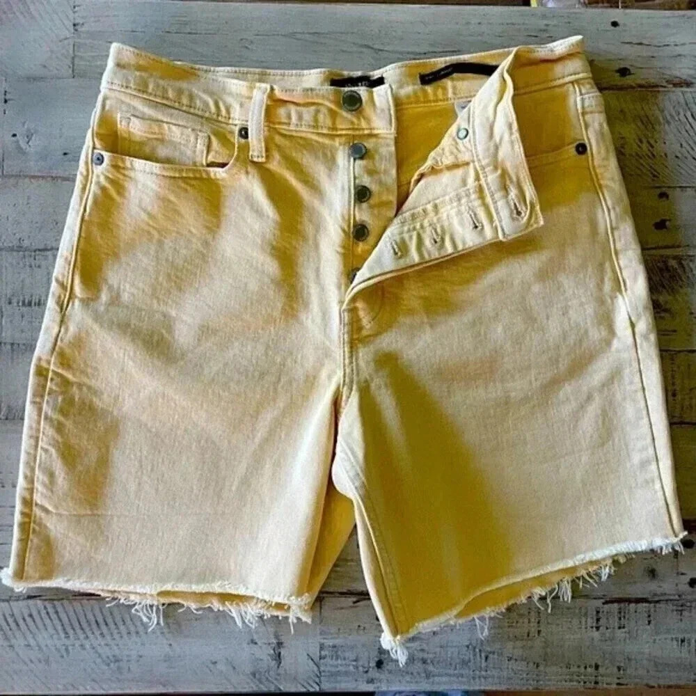 NWOT Banana Republic High Rise Straight Premium Denim Vintage Style Shorts 30P